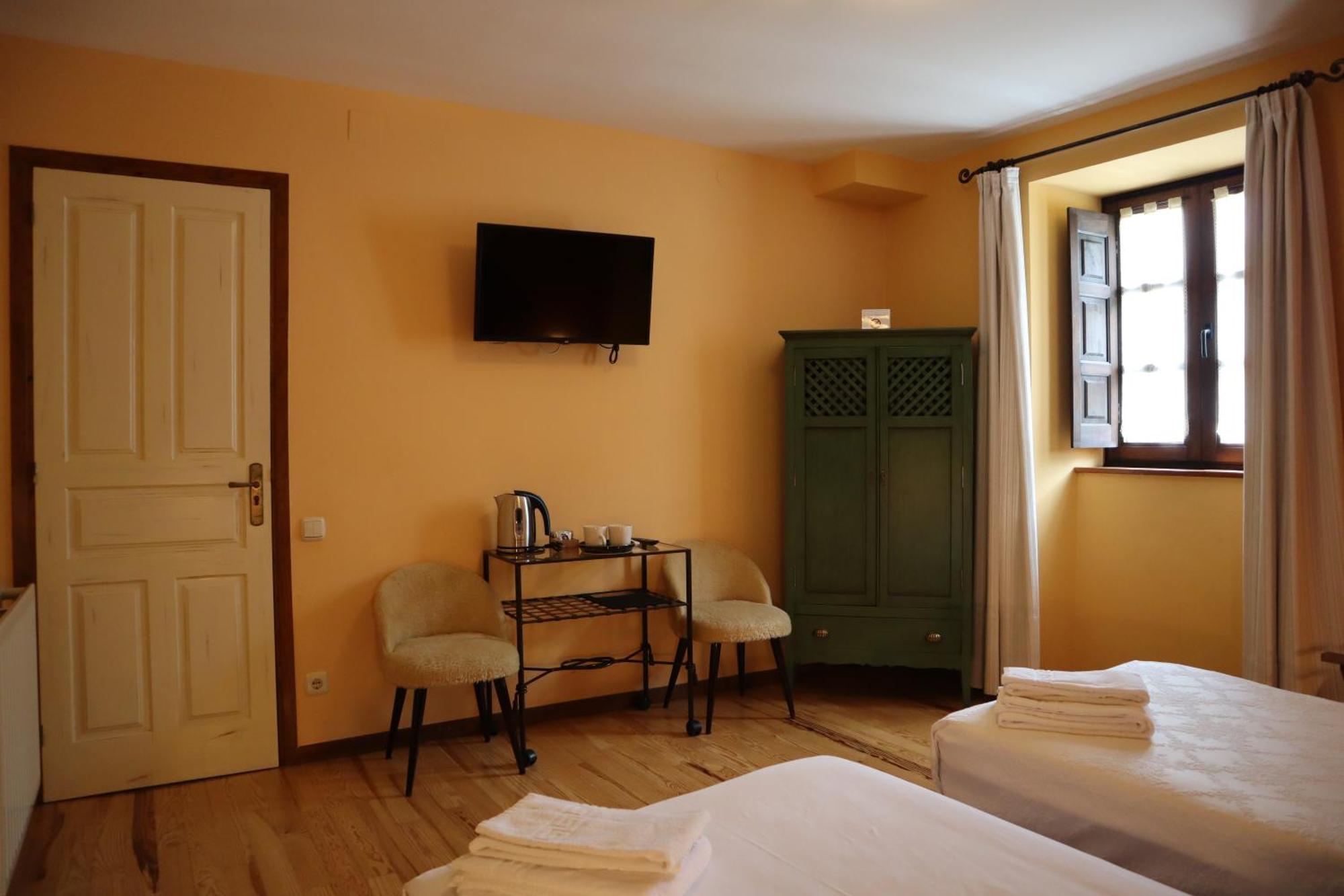 Hotel Rural El Almadiero Бурги Экстерьер фото